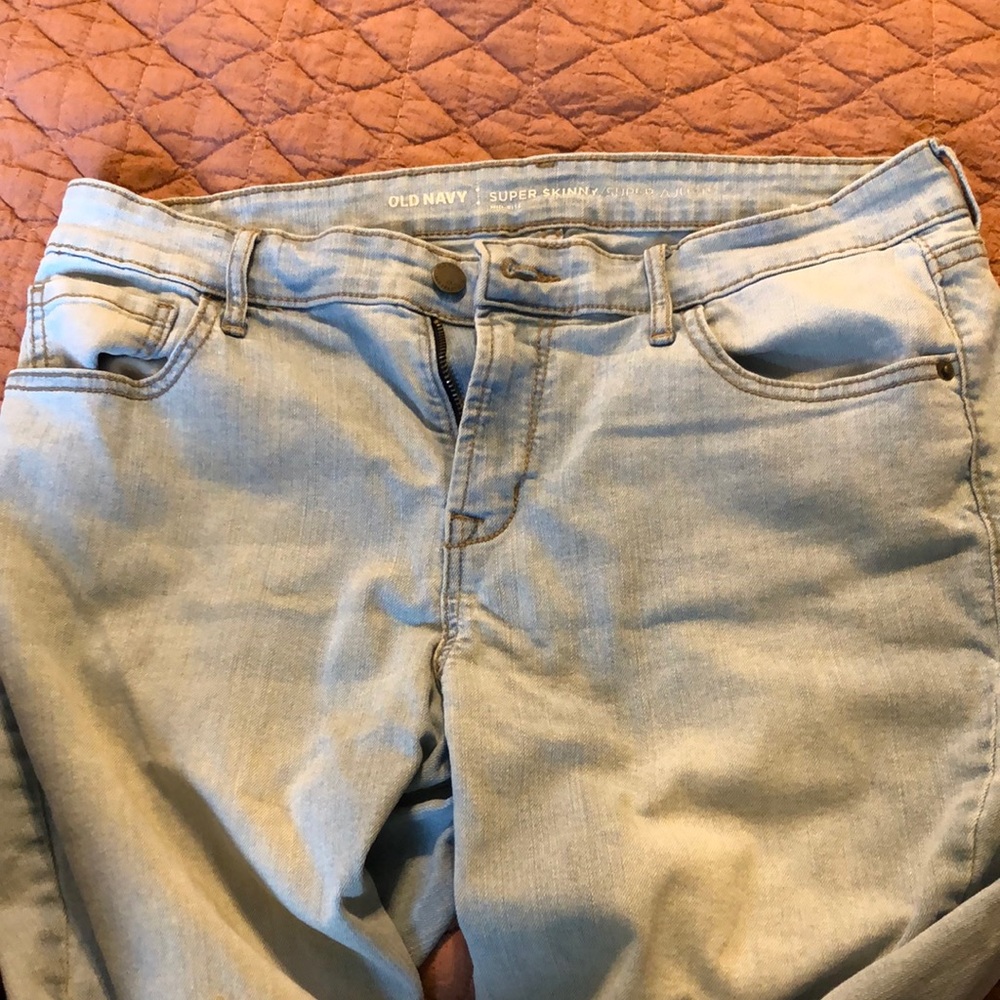 Old Navy Super Skinny Mid Rise Pants!